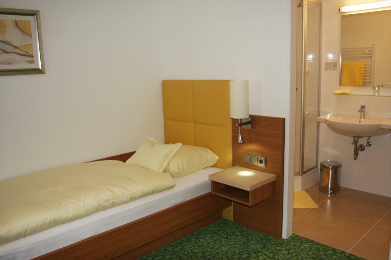 Hotel Sonnenhof Timelkam المظهر الخارجي الصورة